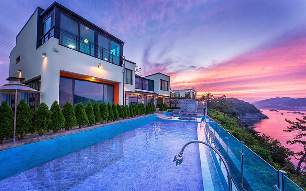 Good Time Resort in Yeosu, South Korea