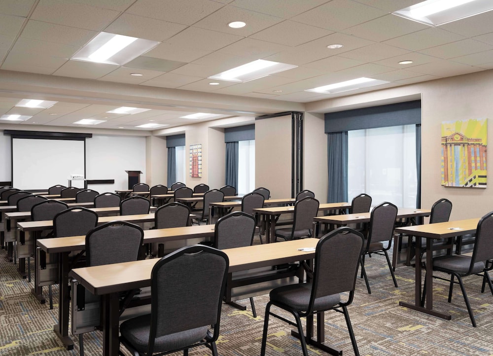 Hampton Inn Houston Near The Galleria - photo 25