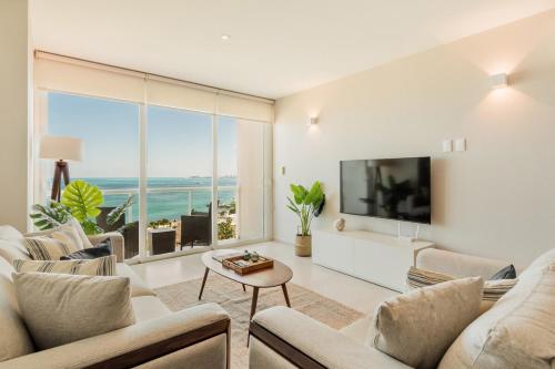 MAREA New 2 BDR Beachfront by Casa Paraíso — 4-Star Luxury Hotel in Cancun, Mexico