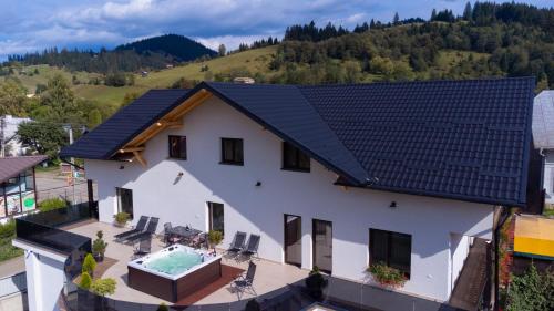 Vila Victoria Moldovița — 4-Star Luxury Hotel in Moldovita, Romania