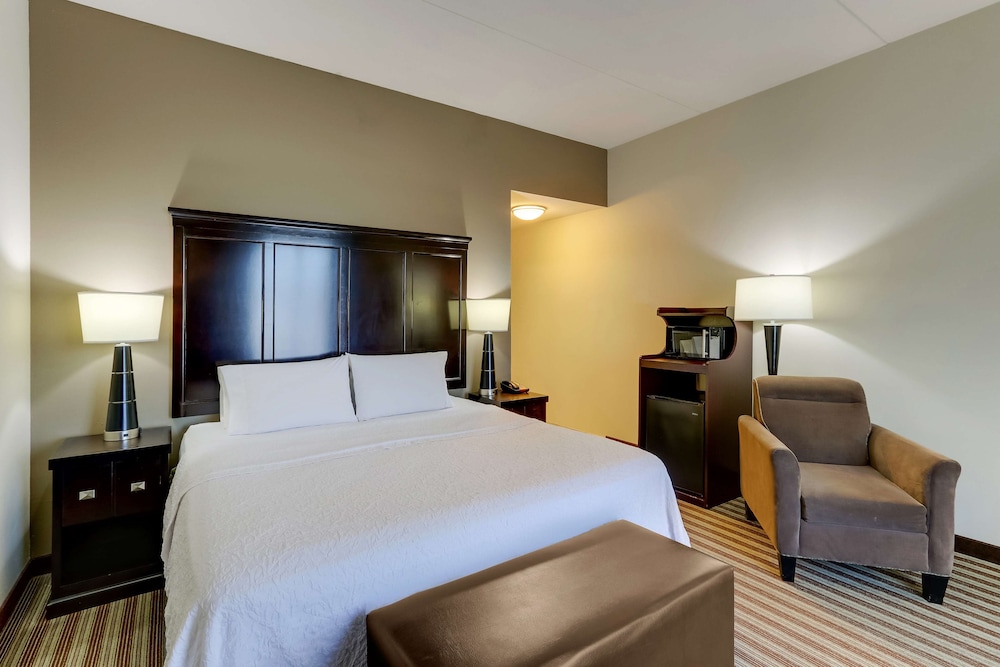 Hampton Inn & Suites Swansboro Near Camp Lejeune - photo 9