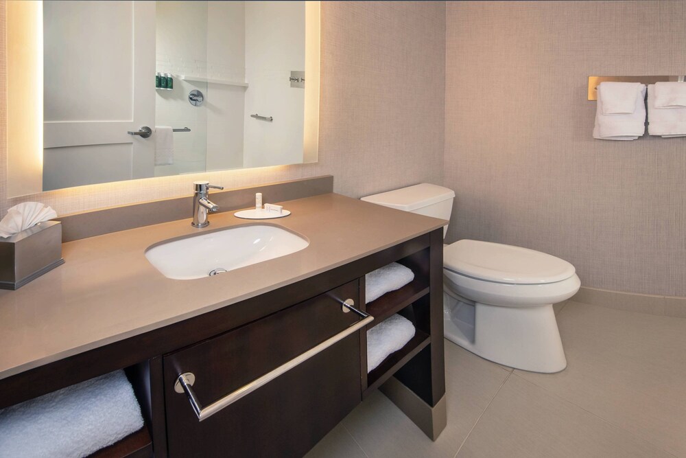 Residence Inn Fulton at Maple Lawn - photo 3