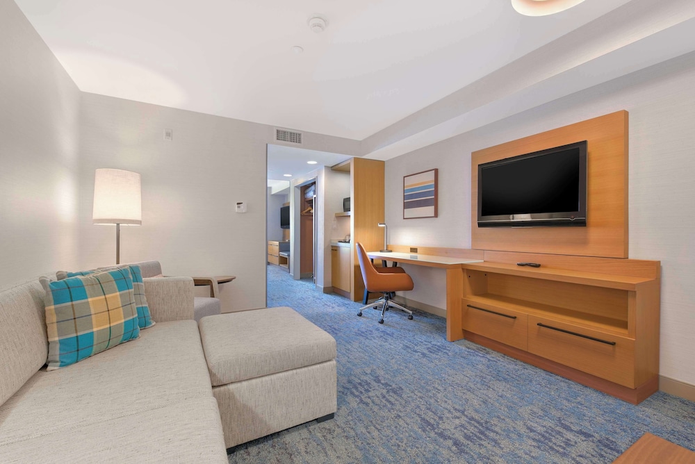 Hilton Garden Inn LAX El Segundo - photo 10