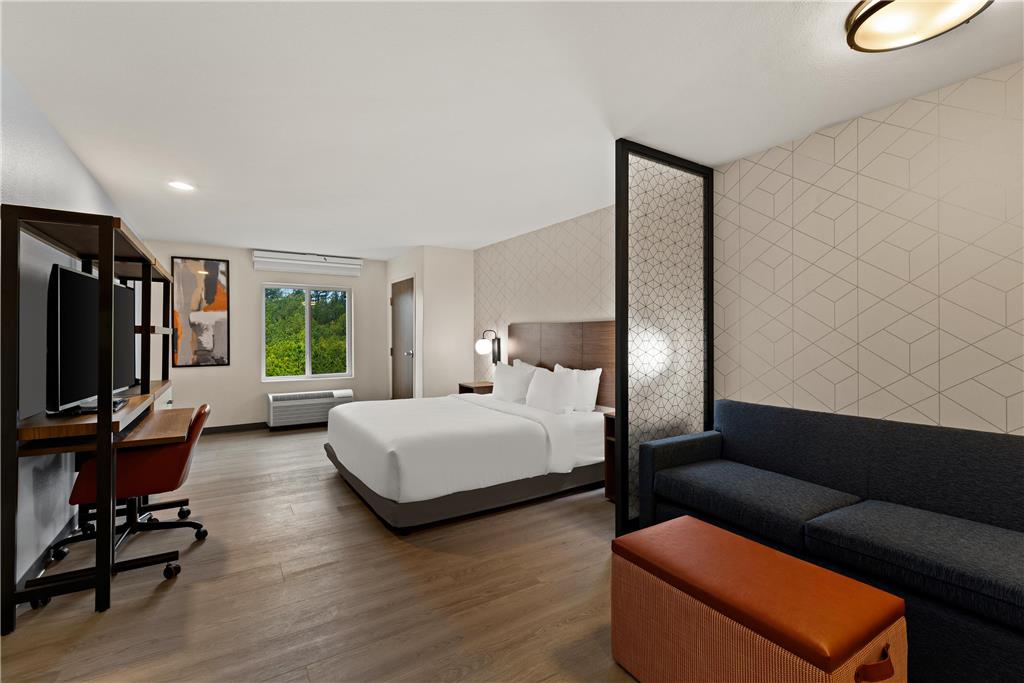 Everhome Suites Yuma East I 8 - photo 22