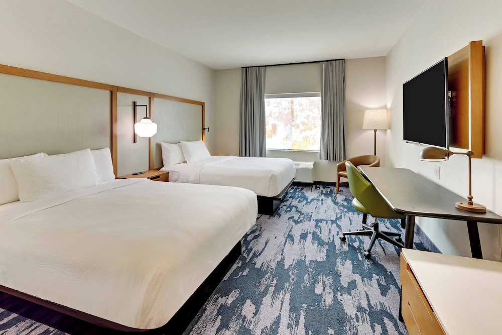 Fairfield Inn & Suites by Marriott Dallas Love Field - photo 16