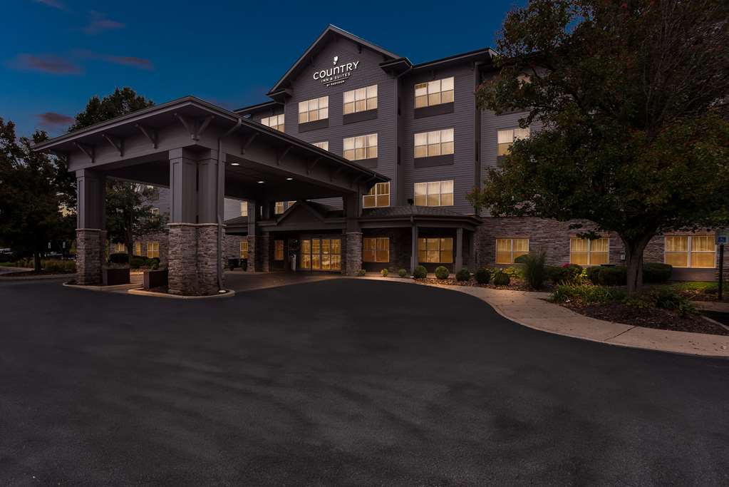 Country Inn & Suites by Radisson Portage IN - photo 3