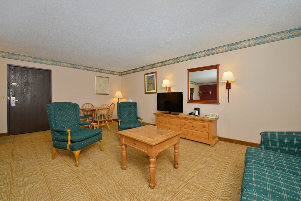 Americas Best Value Inn Decatur IL - photo 25