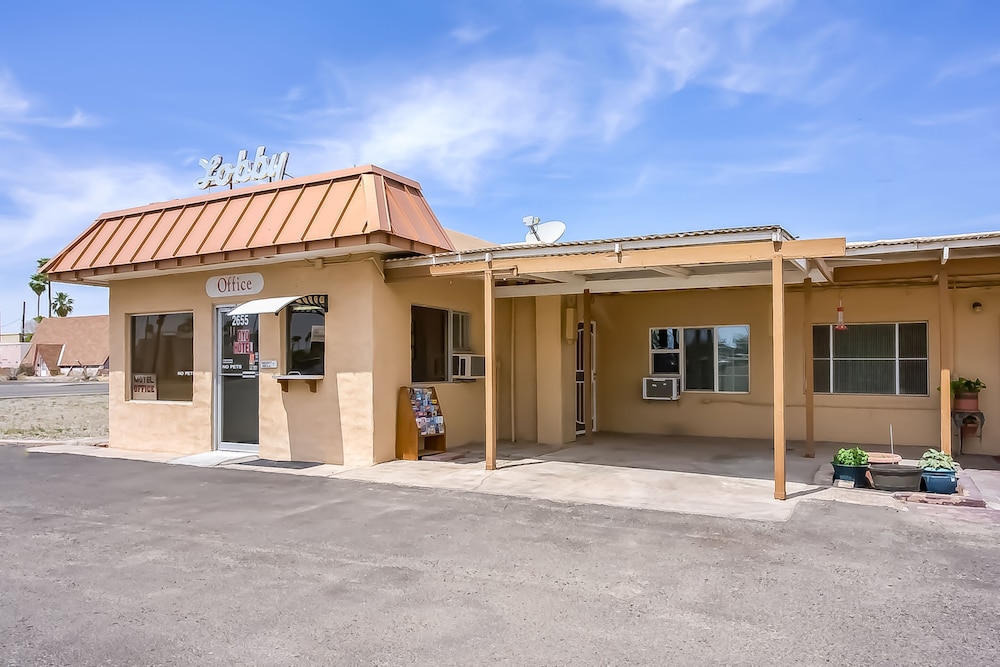 Oyo Hotel Yuma Az I 8 Us 95 — hotel in Yuma