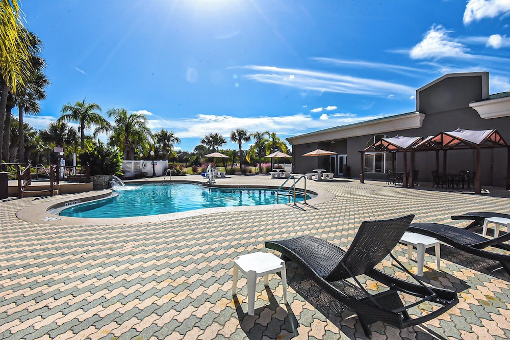 Holiday Inn Express & Suites Cocoa by IHG - photo 59