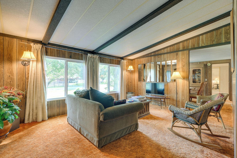 Cozy Salmon Home with Mountain Views and River Access — Salmon — photo 4