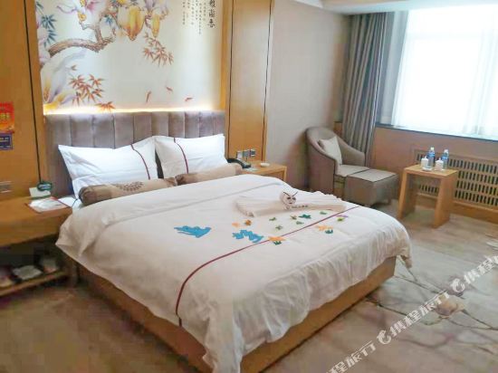 Qianmo Theme Hotel in Leping, People's Republic of China