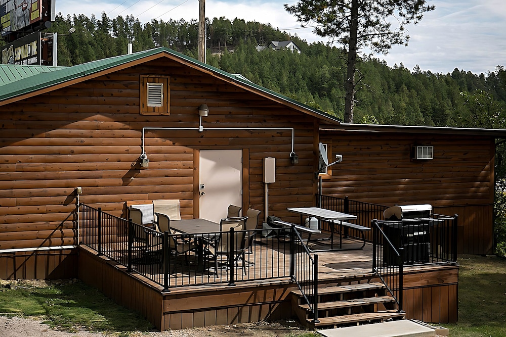 Holy Smoke Resort - photo 46