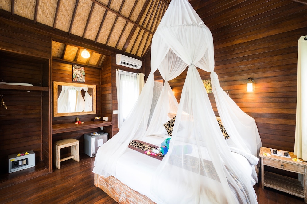 Sunset Garden Nusa Lembongan pet-friendly hotel Bali