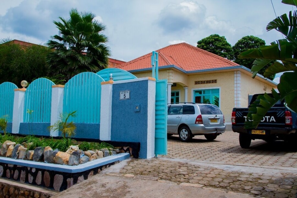 Airport First Choice Luxury Motel in Kigali, Rwanda