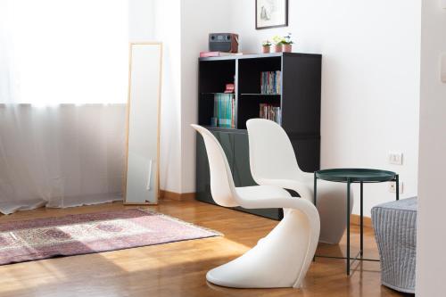 Columpio Milan Isola Rooms and Apartment — 4-Star Luxury Hotel in Milan, Italy