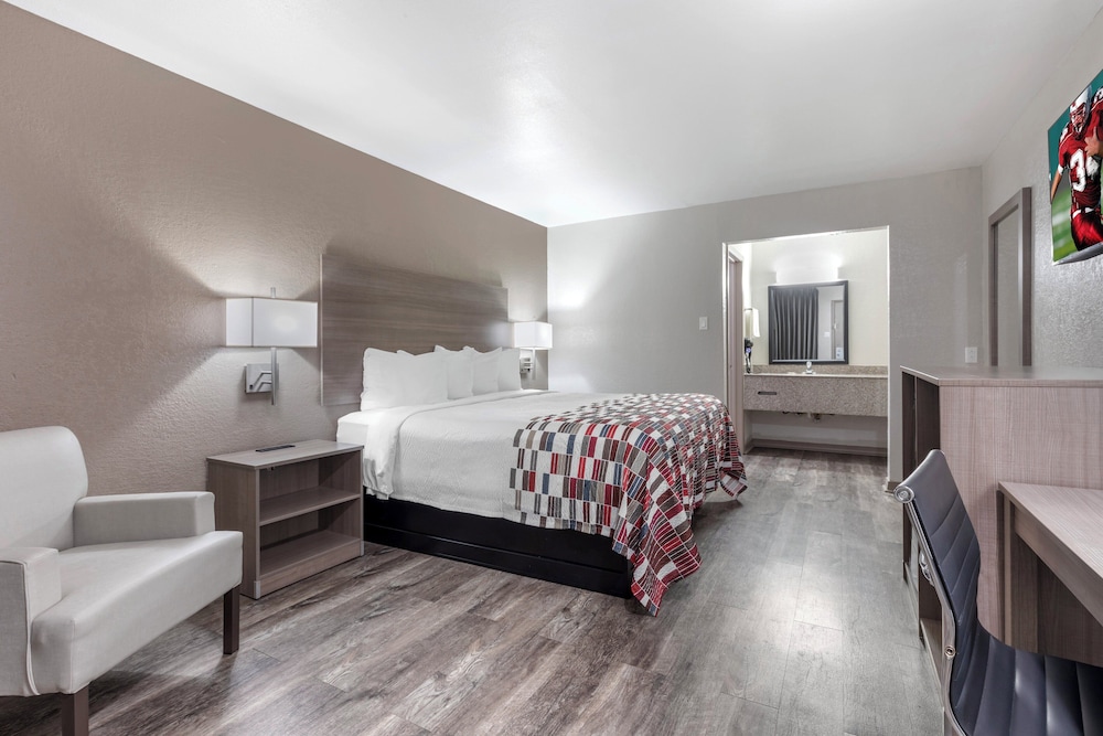 Red Roof Inn Canton TX - photo 11