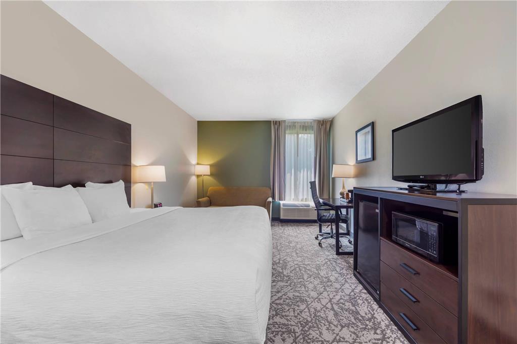 Quality Inn & Suites NJ State Capital Area - photo 40