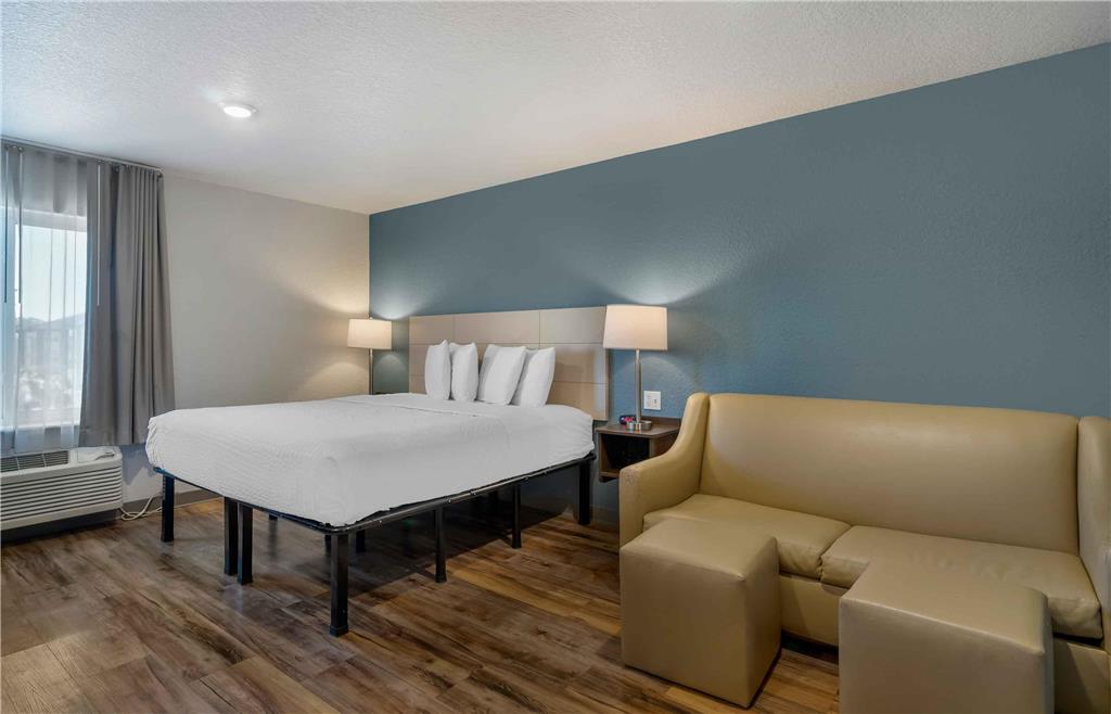 Extended Stay America Select Suites Tampa Brandon East - photo 36