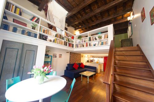 Saint Louis Penthouse cozy little apartment next to Pantheon — 4-Star Luxury Hotel in Rome, Italy