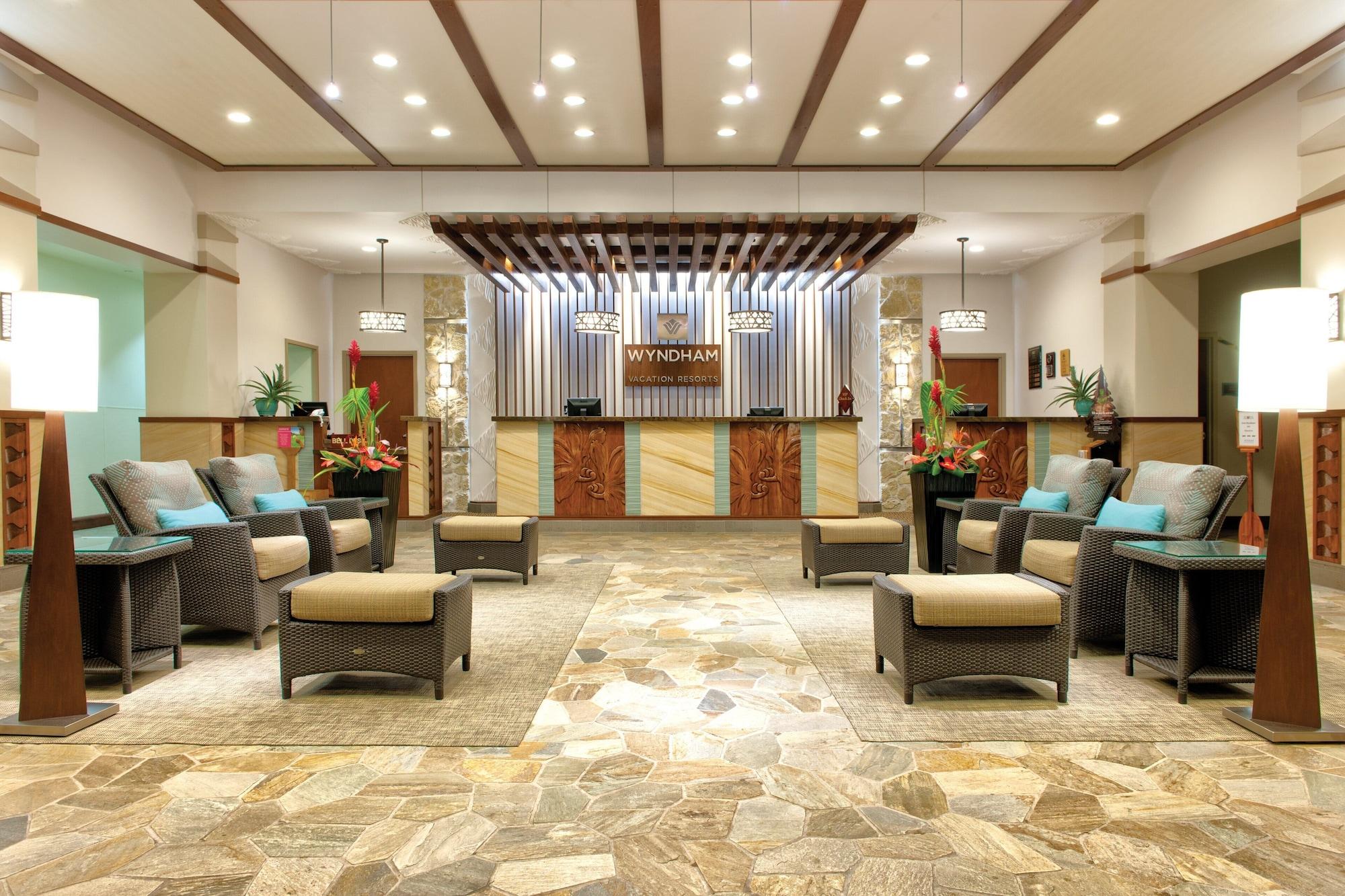 Club Wyndham at Waikiki Beach Walk - photo 13