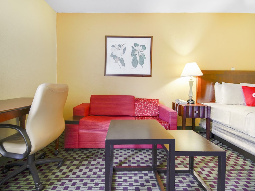 Baymont by Wyndham Williamsburg - photo 26