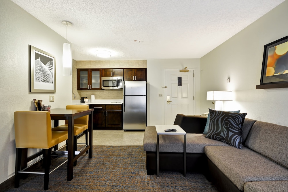 Residence Inn by Marriott Jacksonville Airport - photo 17