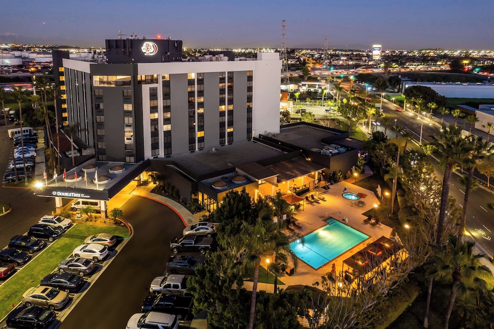 Doubletree By Hilton Carson — Carson