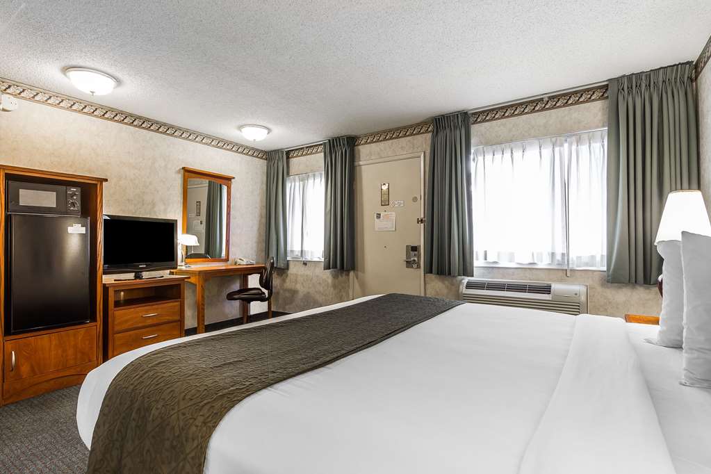 Quality Inn & Suites Silicon Valley - photo 11