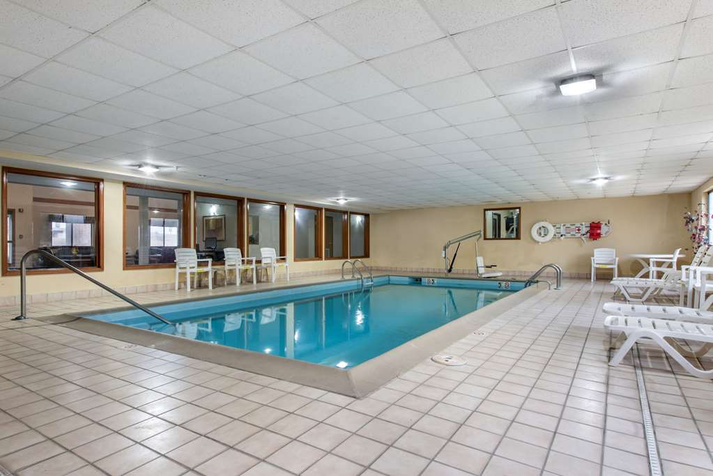 Quality Inn & Suites Lebanon I 65 - photo 23