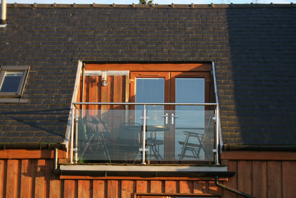 Tarskavaig B&B — 4-Star Luxury Hotel in Cupar, United Kingdom