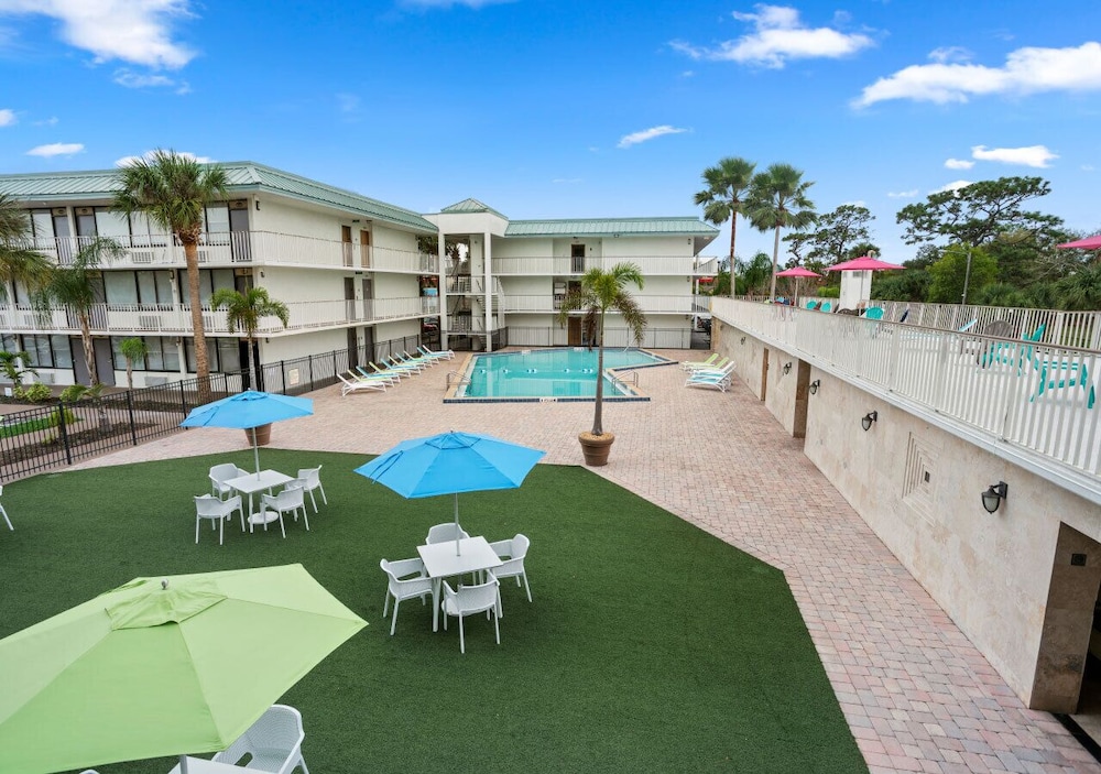 Park Royal Orlando - photo 43