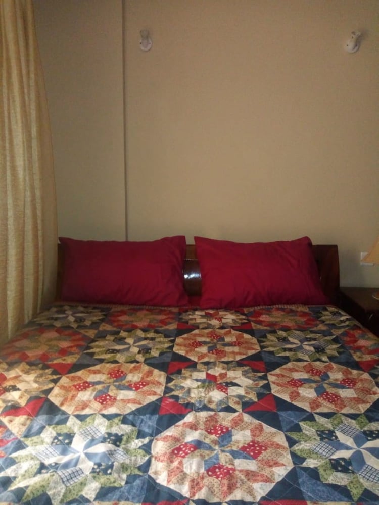 West Suites Apartments