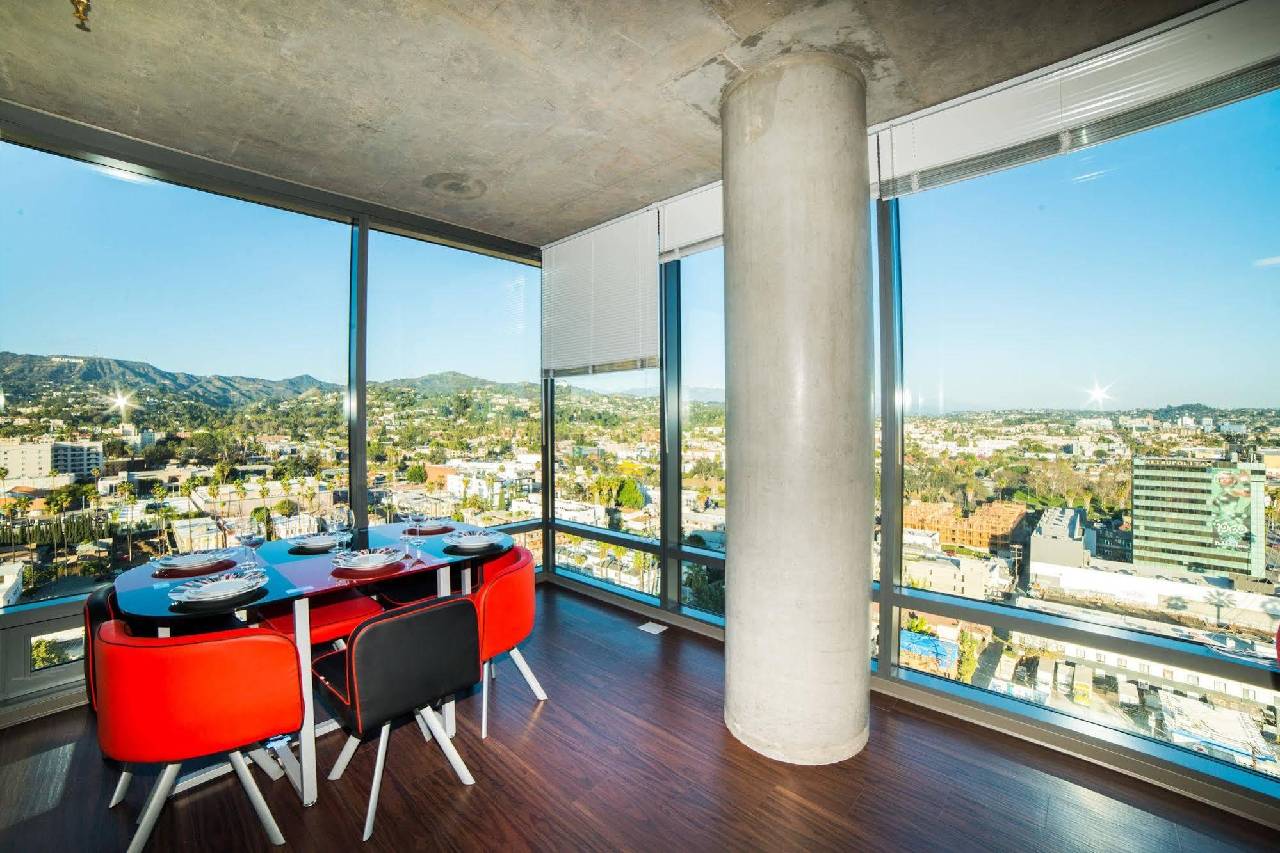 Hollywood Panorama Suites - photo 6