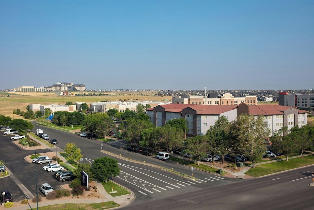 Courtyard by Marriott Denver Airport - photo 14