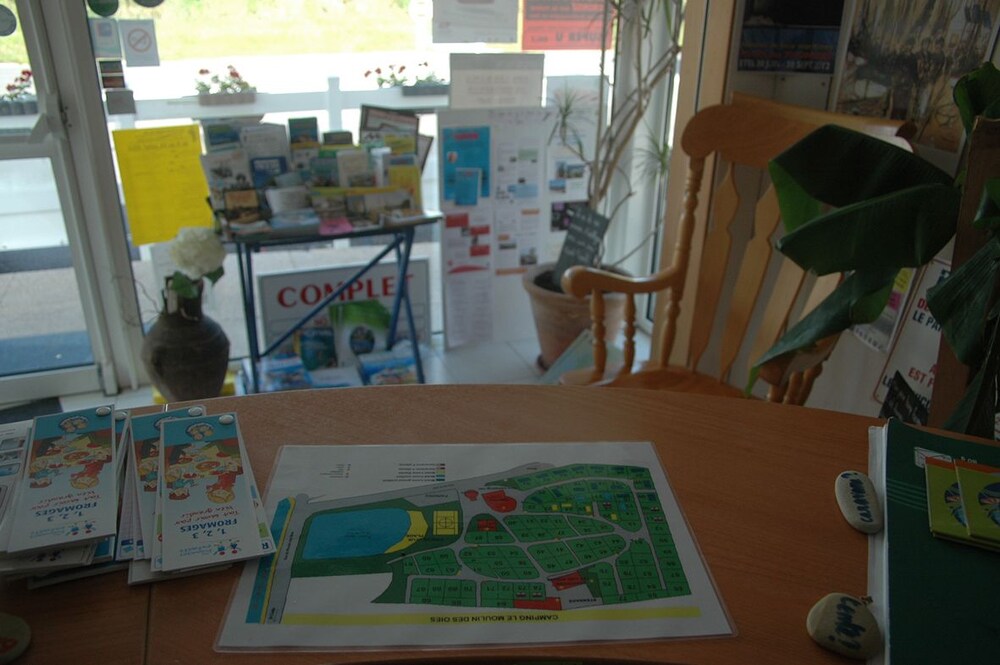 Camping Le Moulin Des Oies — Belz — photo 2