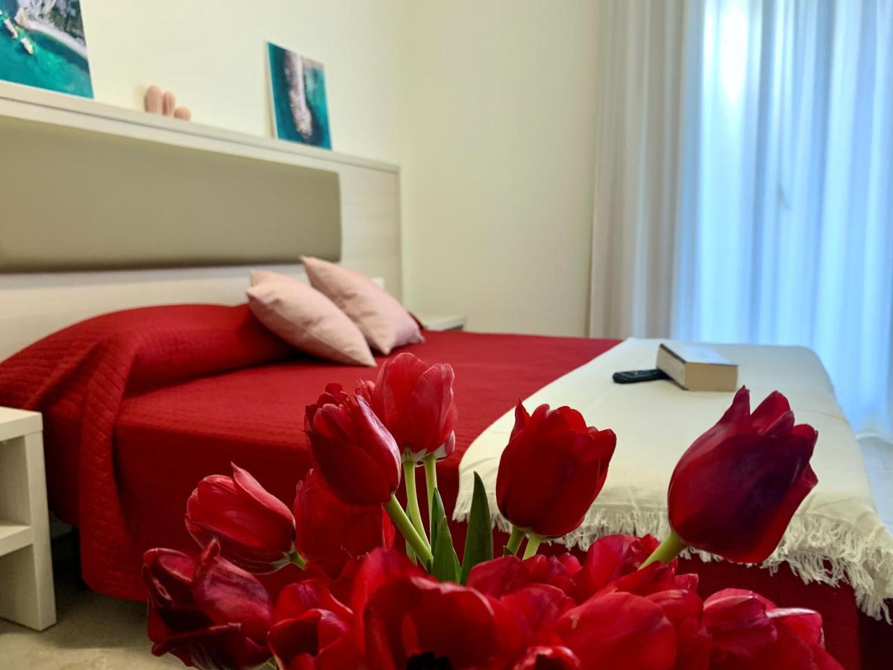Crystal Camere — hotel in Marcelli