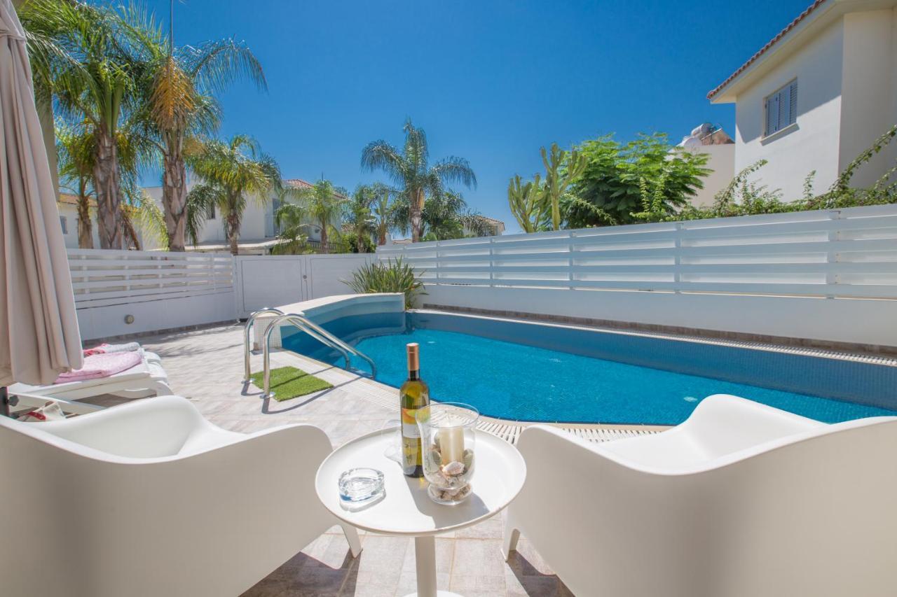 Kalamies Family Villa