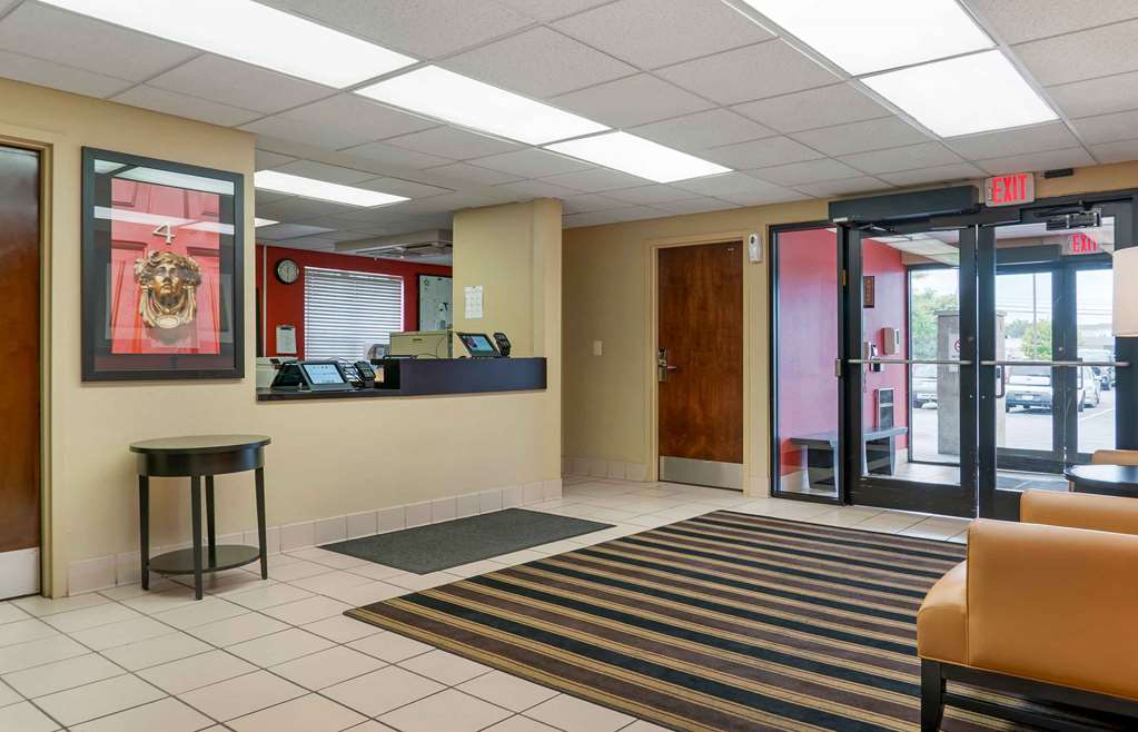 Extended Stay America Suites Detroit Madison Heights - photo 6