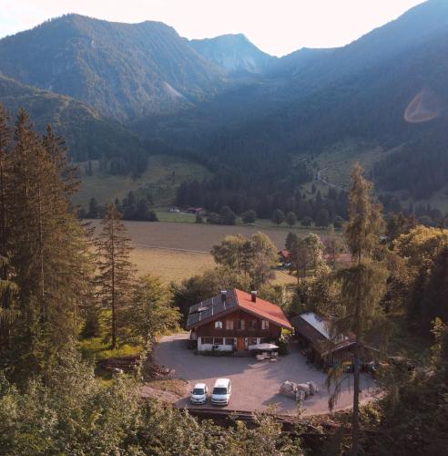 G21 Alpine Chalet A Mountain Hideaway — 4-Star Luxury Hotel in Bayrischzell, Germany