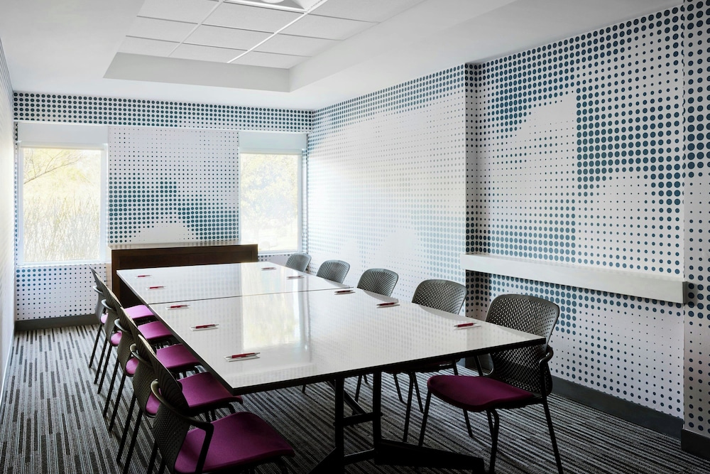 Aloft Atlanta Downtown - photo 21