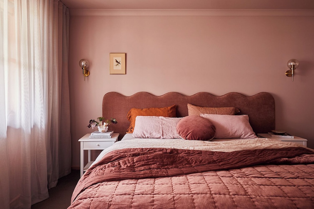 Westwood Lodge Apartments — 4-Star Luxury Hotel in Bright, Australia