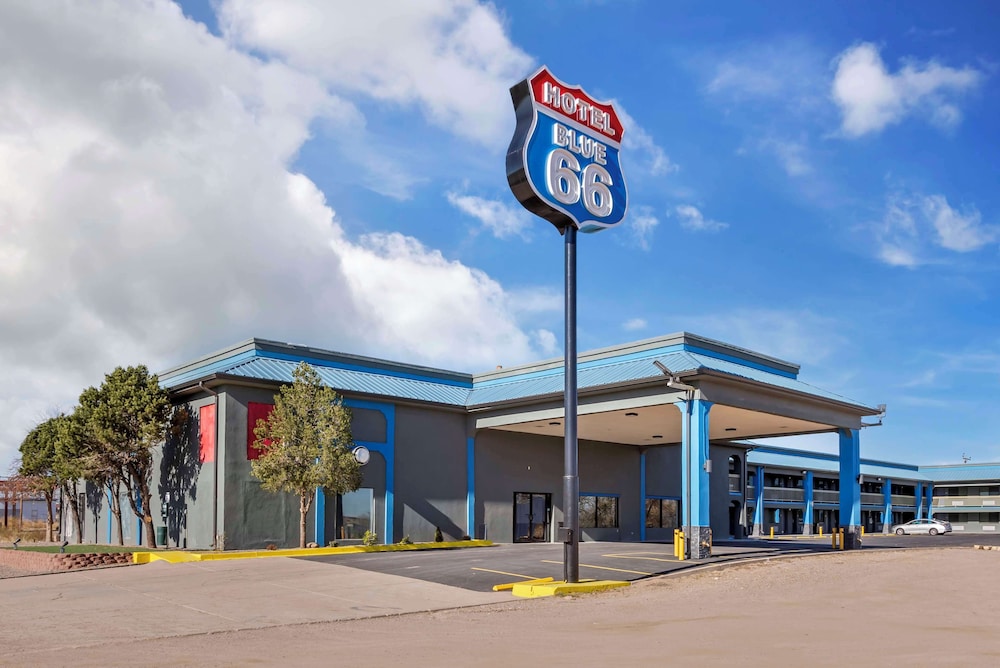 Hotel Blue 66 BW Signature Collection in Santa Rosa, United States