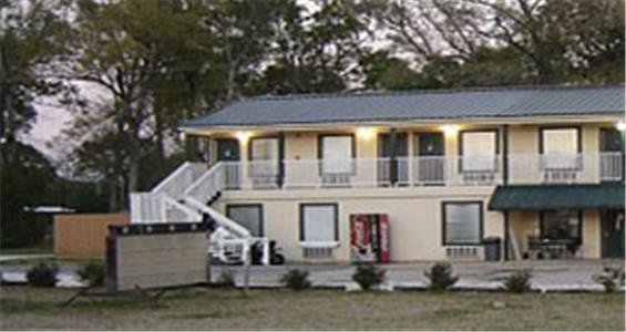 Crossroads Inn in Oberlin, United States