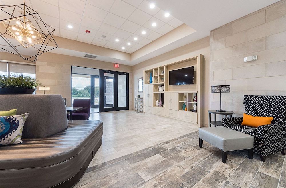 Home2 Suites by Hilton Dallas Grand Prairie - photo 4
