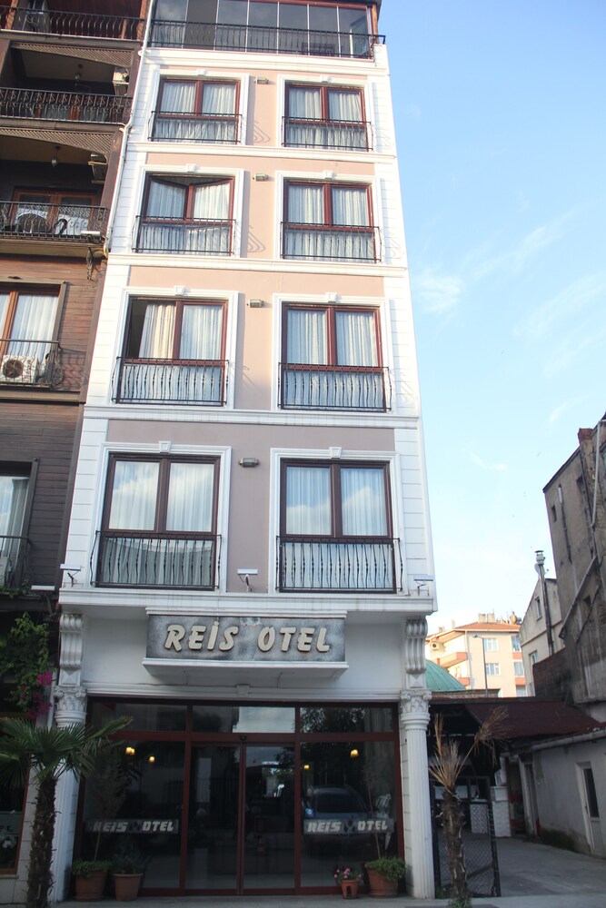 Reis Hotel - carbon neutral hotel in Sinop