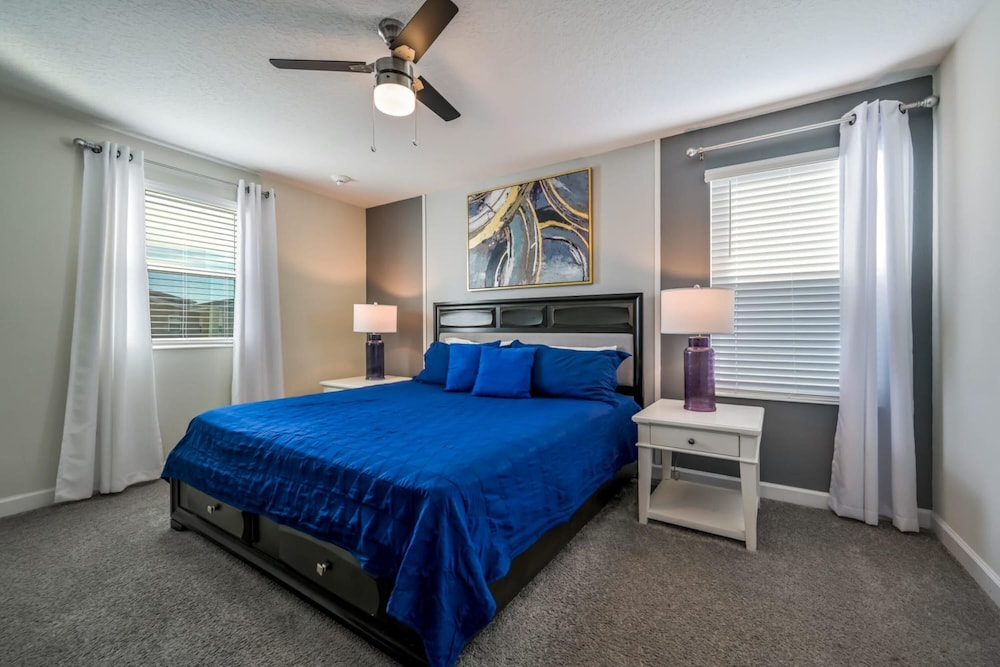 Family Paradise Space Themed Perfect Location - photo 35