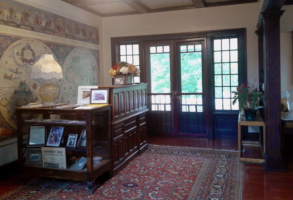 Riverside Hot Springs Inn & Spa Adults Only - photo 2