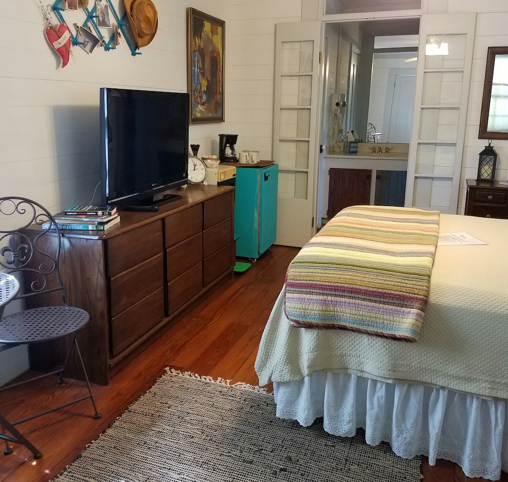 The Carriage House B&B - photo 44