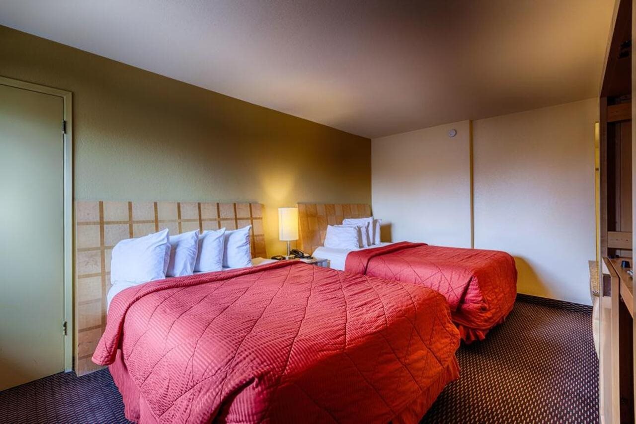 Howard Johnson by Wyndham Flagstaff - photo 7
