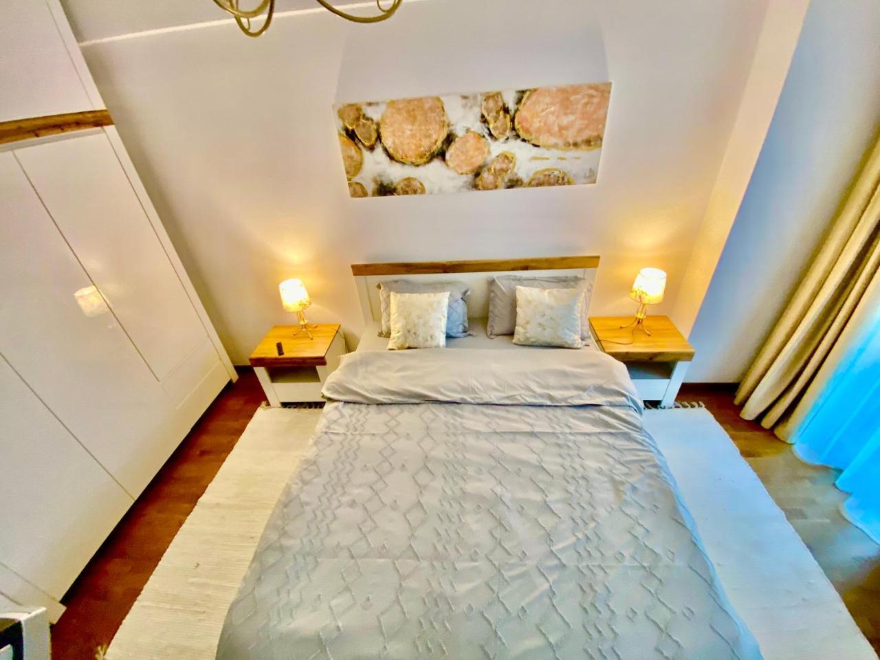 Lazar Loft — 4-Star Luxury Hotel in Iasi, Romania
